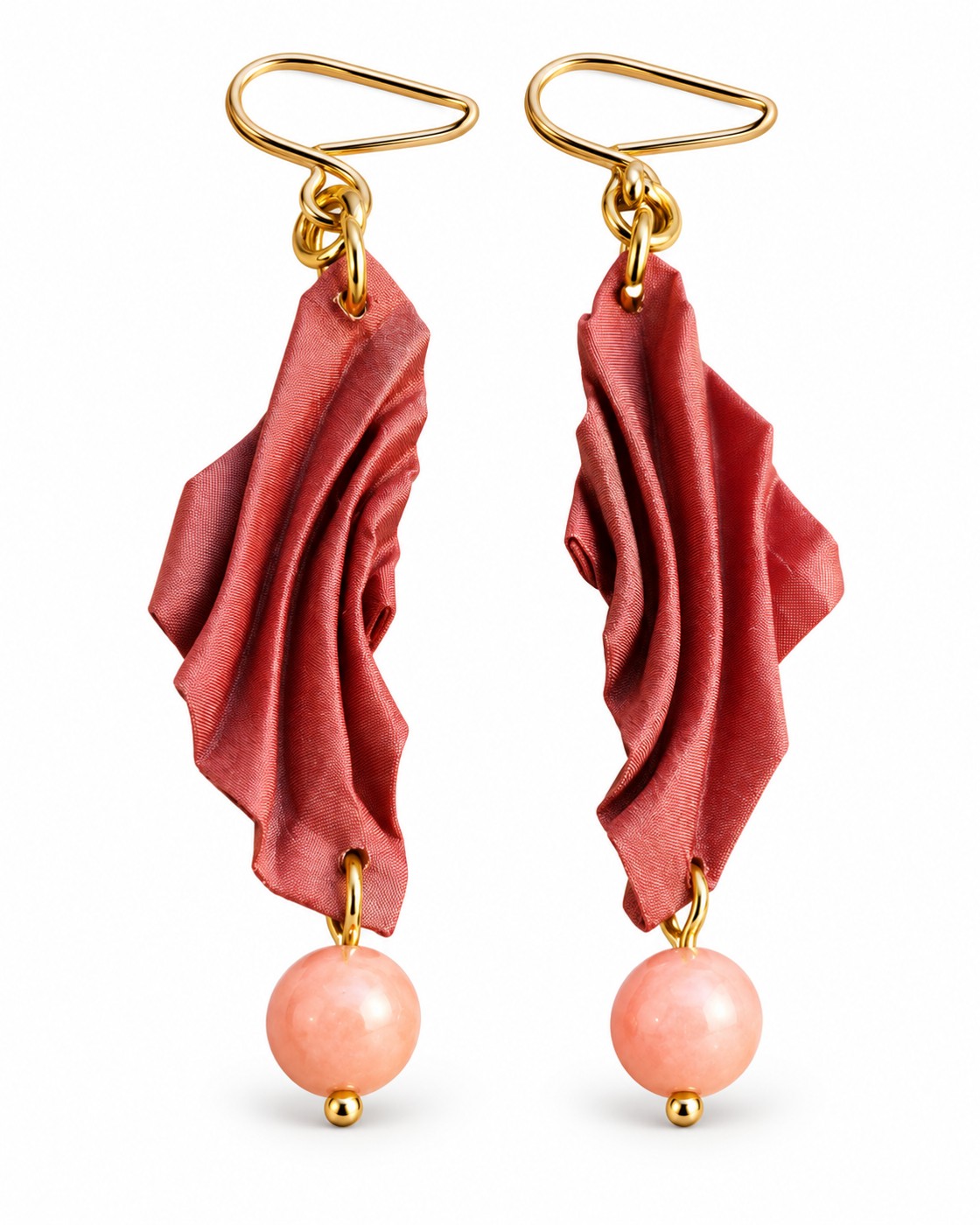 Red half-moon stainless steel mesh earrings - שושנה תכשיטים